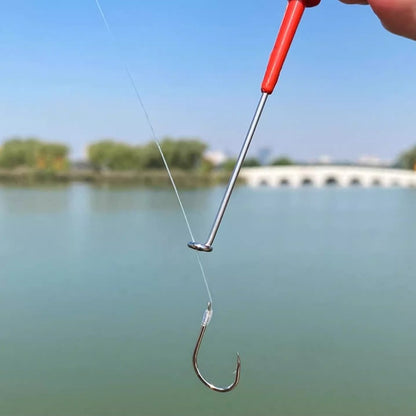 Hook remover loop guided along fishing line to the hook